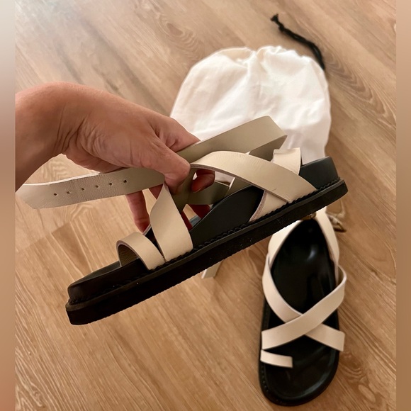 Liberté Leather Brontë Sandal in Ivory size 39 - Picture 4 of 5